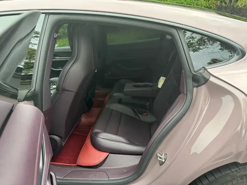 Porsche Taycan 2021 из CN, фото 10