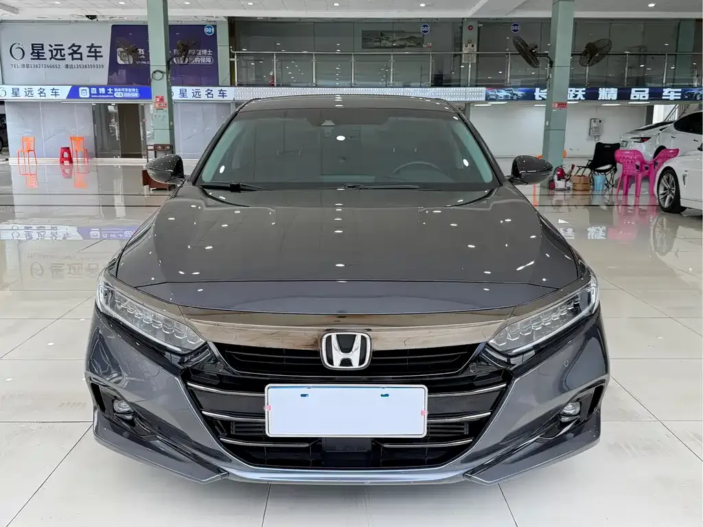 Honda Accord — фото 2