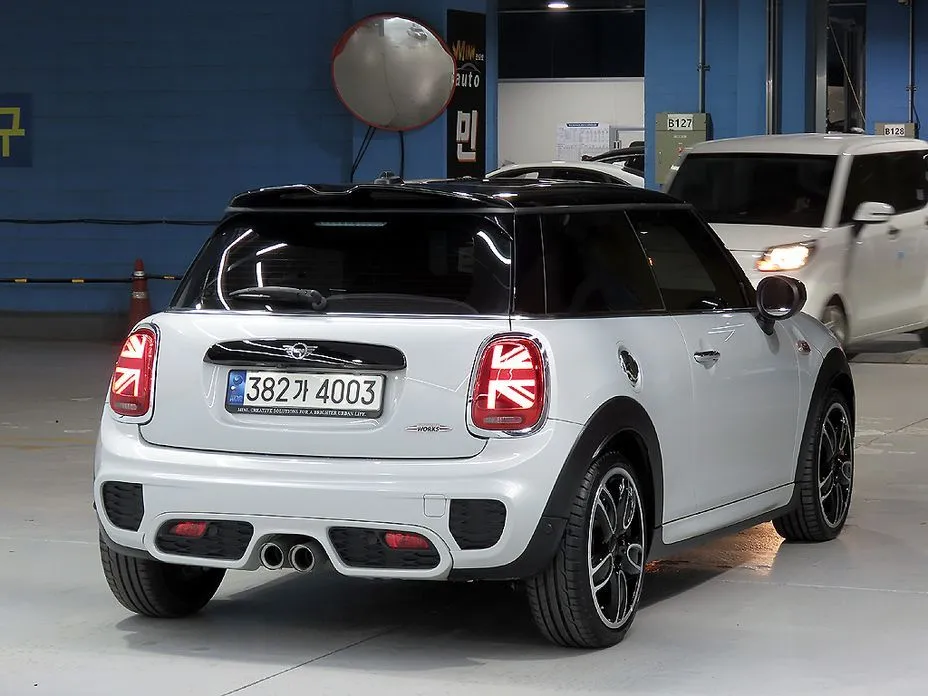 Mini Cooper 2021 из KR, фото 2