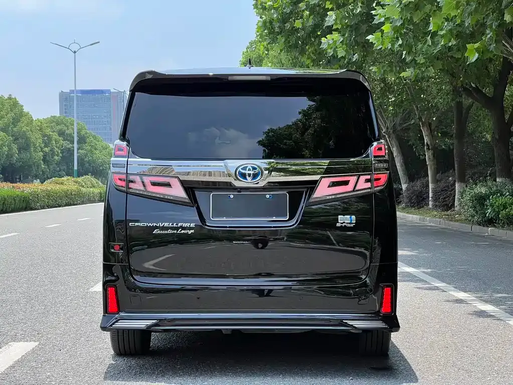 Toyota Vellfire 2021 из CN, фото 7
