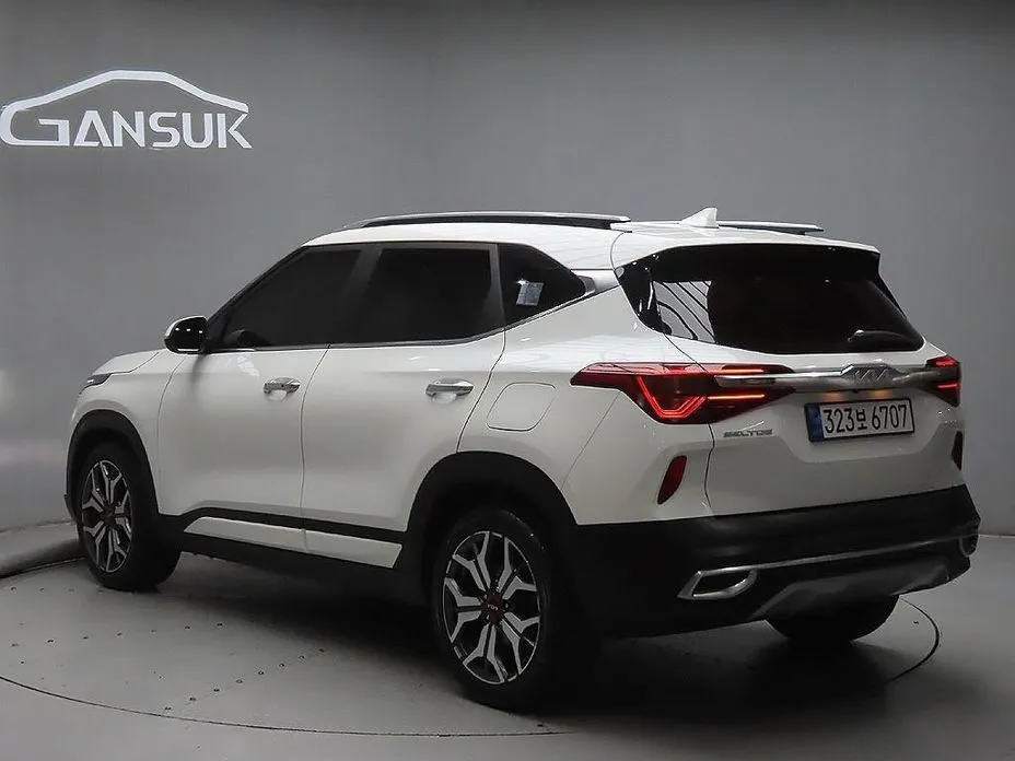 Kia Seltos 2023 из KR, фото 2