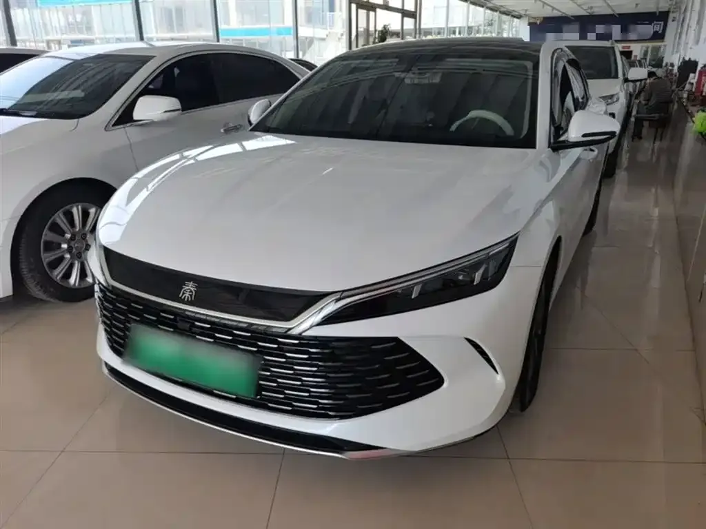 BYD Qin L — фото 10