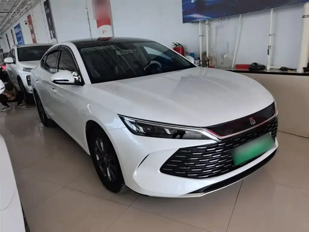 BYD Qin L — фото 8