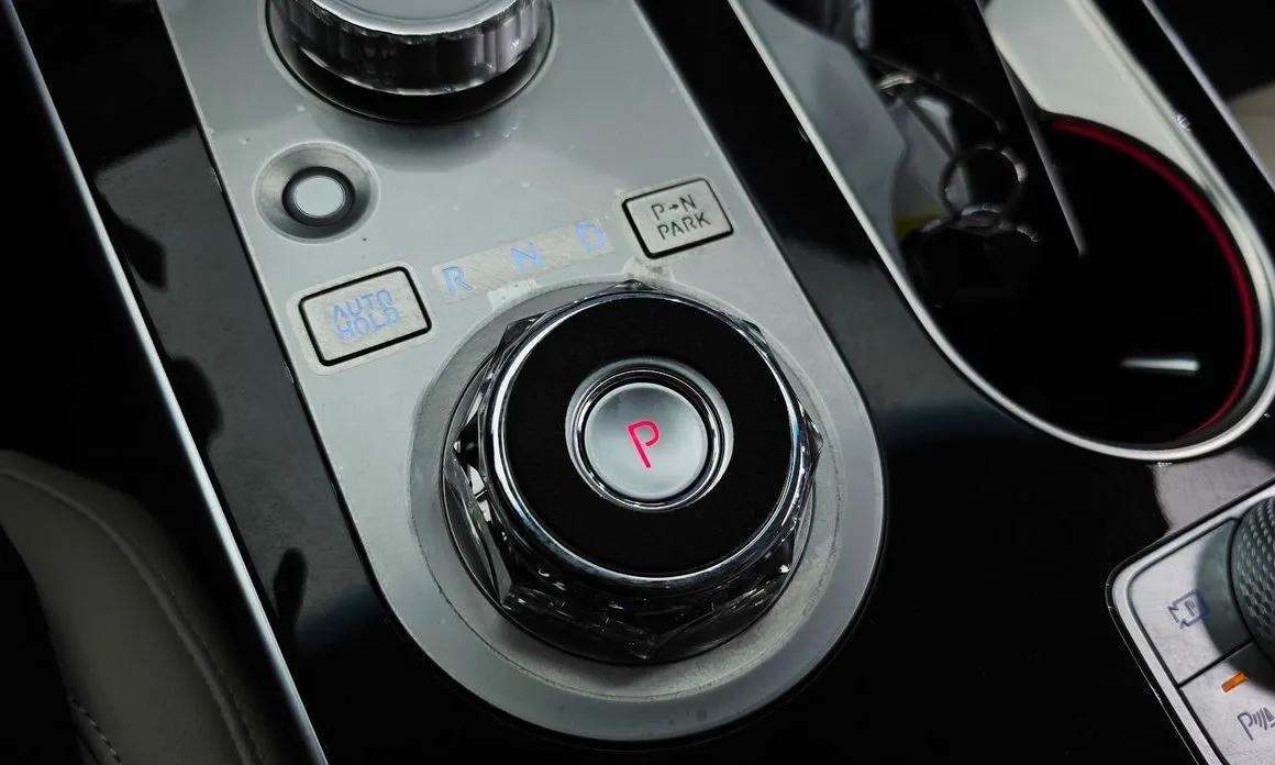 Genesis GV80 — фото 2