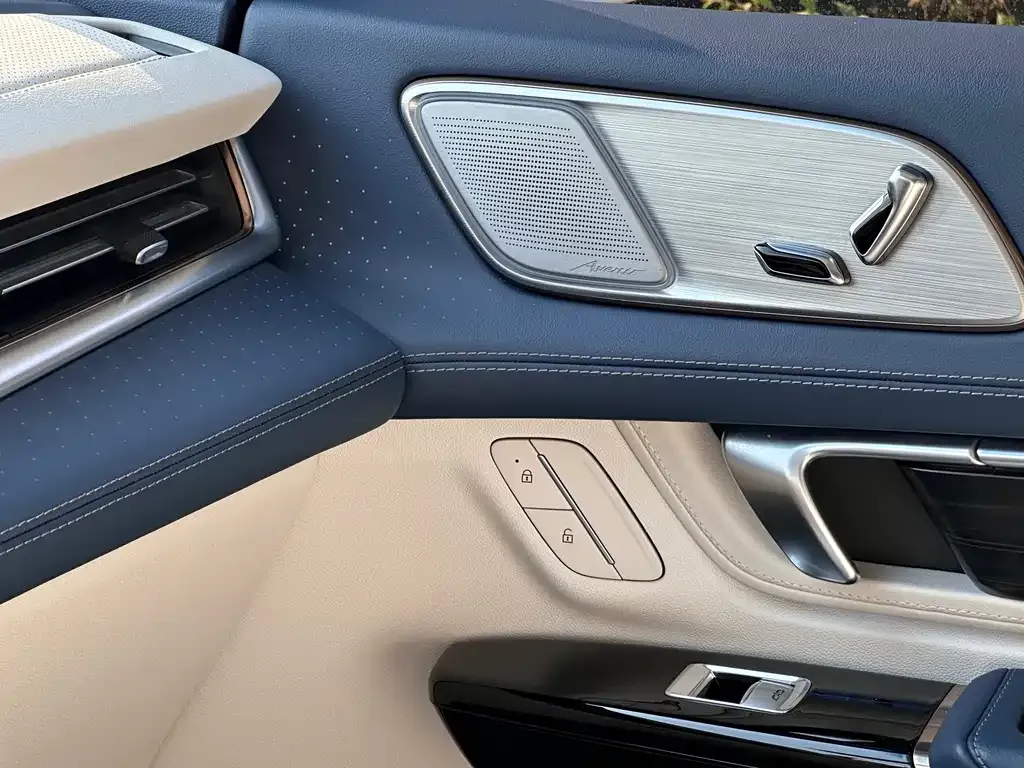 Buick Century 2023 из CN, фото 5
