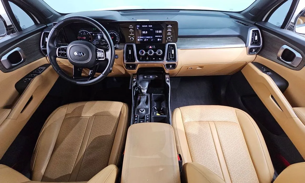 Kia Sorento — фото 5