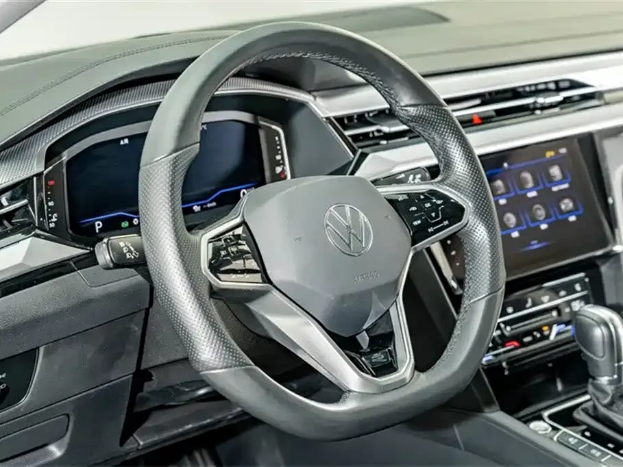 Volkswagen CC — фото 9