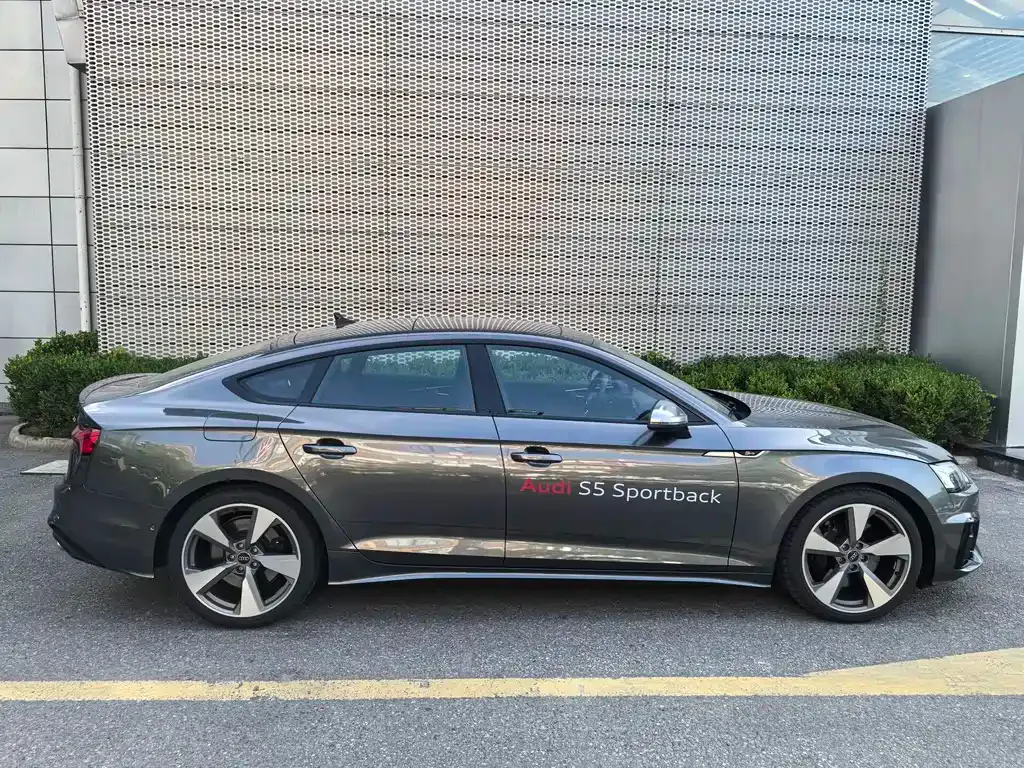 Audi S5 2025 из CN, фото 7