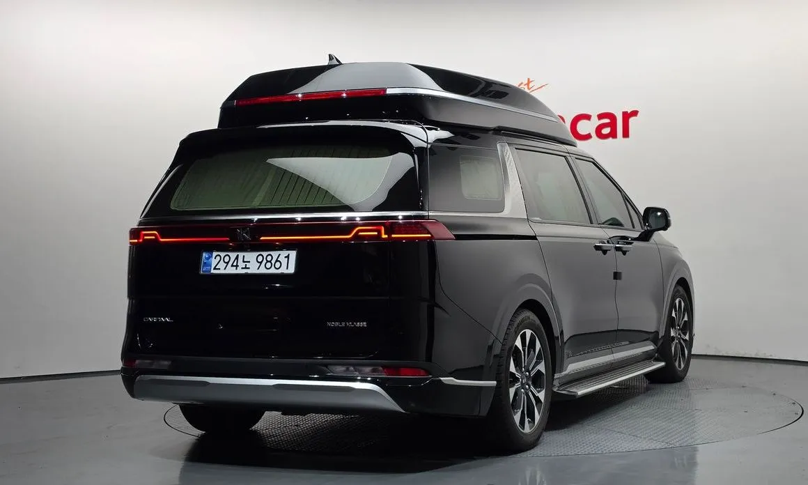 Kia Carnival 2023 из KR, фото 2