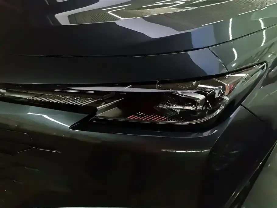Changan UNI-K — фото 5