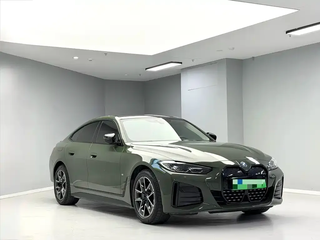 BMW i4 2023 из CN, фото 3