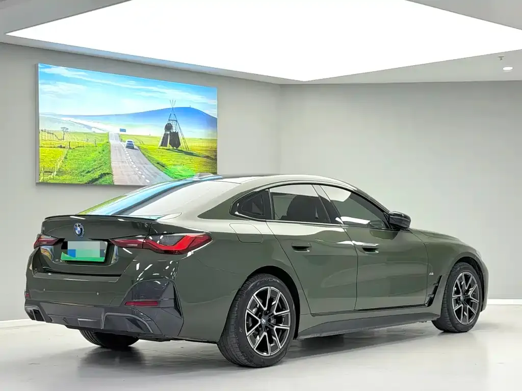 BMW i4 2023 из CN, фото 6