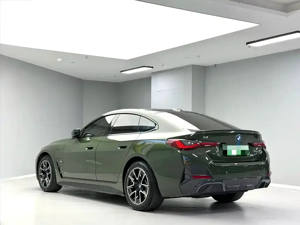 BMW i4 2023 из CN, фото 8