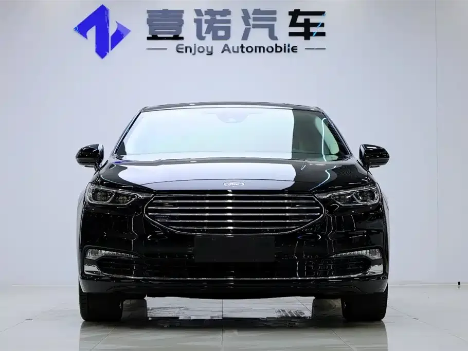Ford Taurus 2021 из CN, фото 4