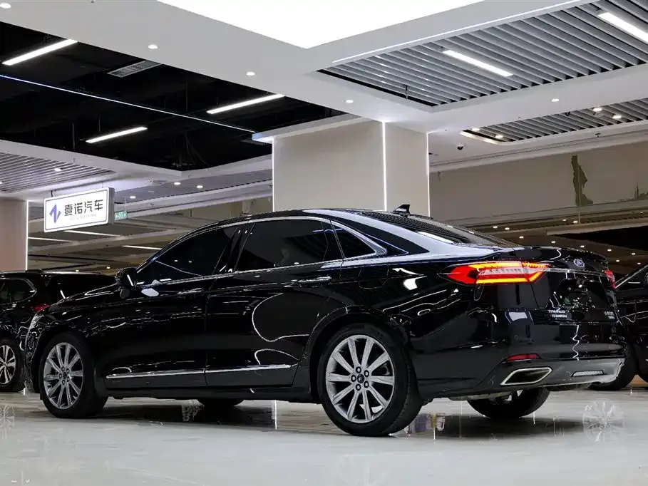 Ford Taurus 2021 из CN, фото 10