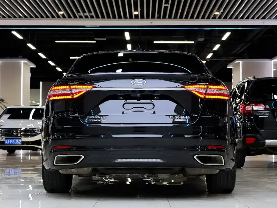 Ford Taurus 2021 из CN, фото 3