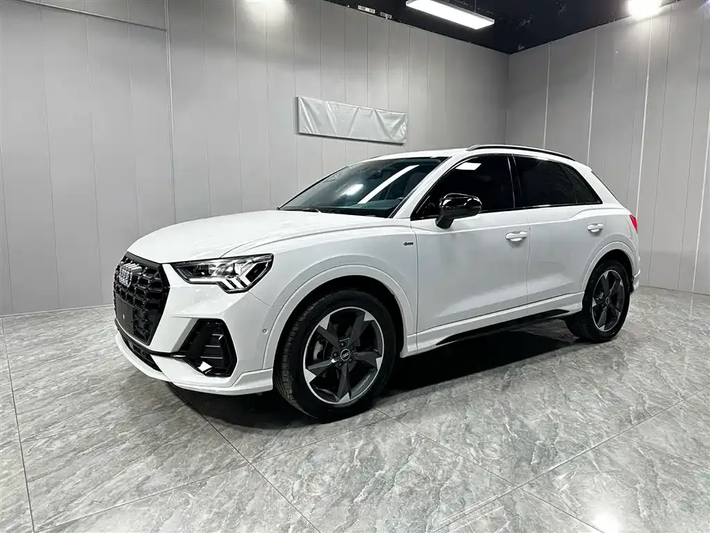 Audi Q3 — фото 5