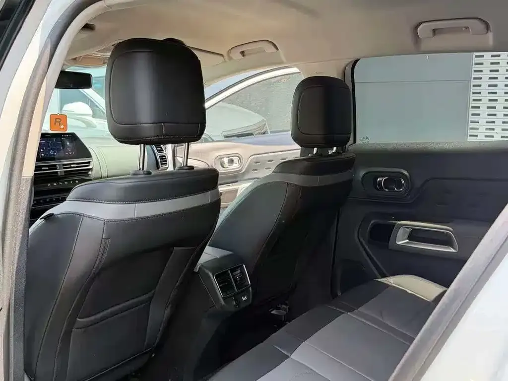 Citroen C5 AIRCROSS 2024 из CN, фото 4