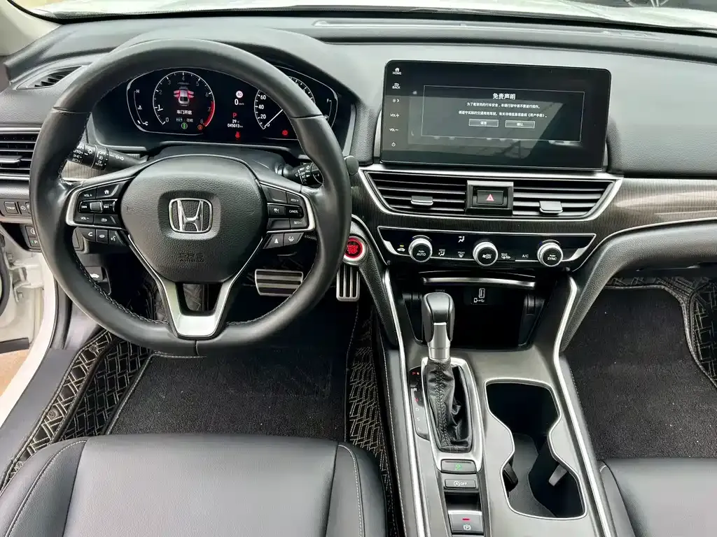 Honda Accord — фото 5