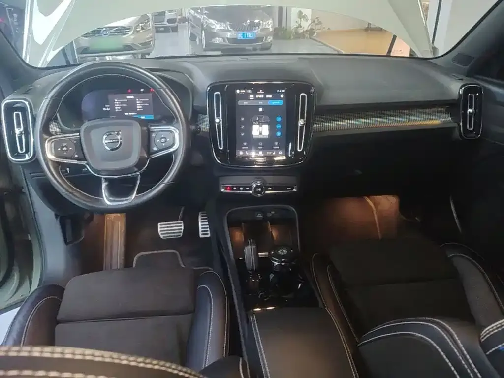 Volvo XC40 NEV 2021 из CN, фото 5