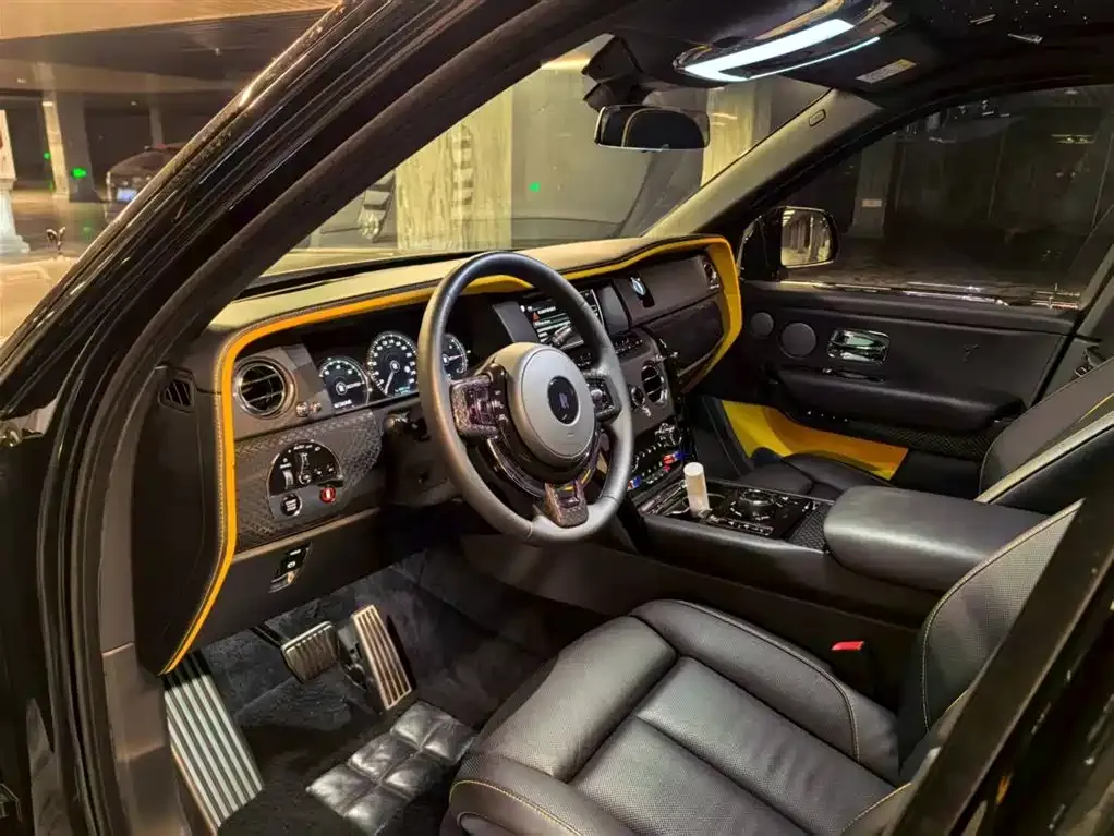 Rolls-Royce Cullinan 2021 из CN, фото 6