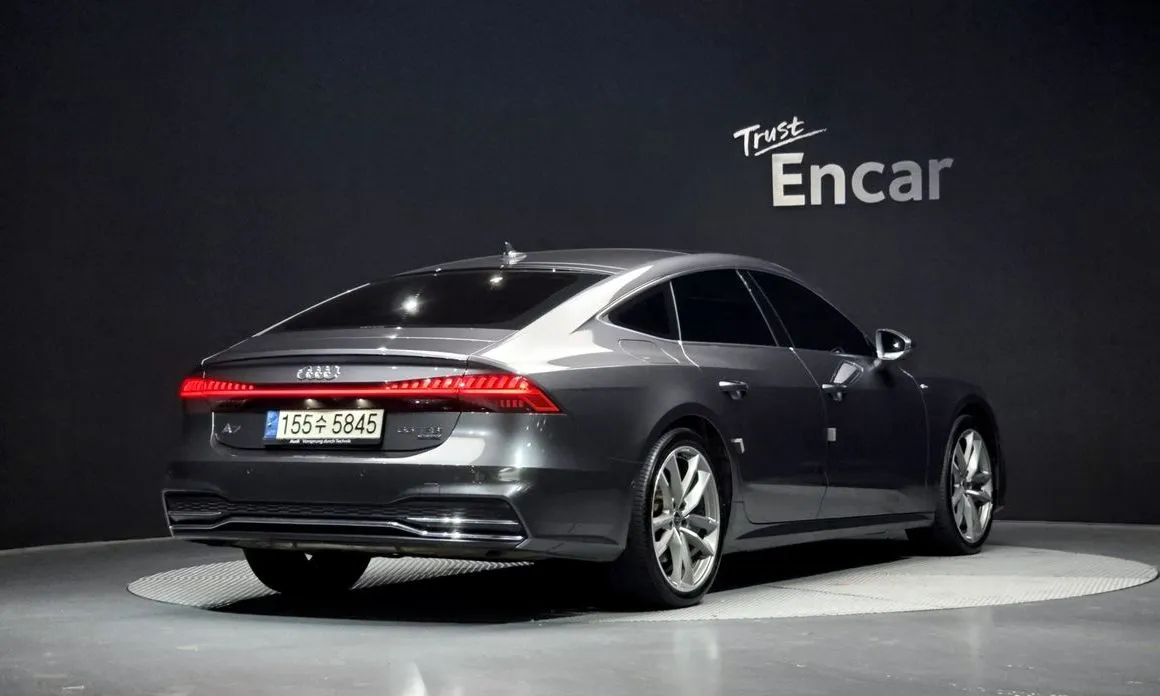 Audi A7 2021 из KR, фото 9