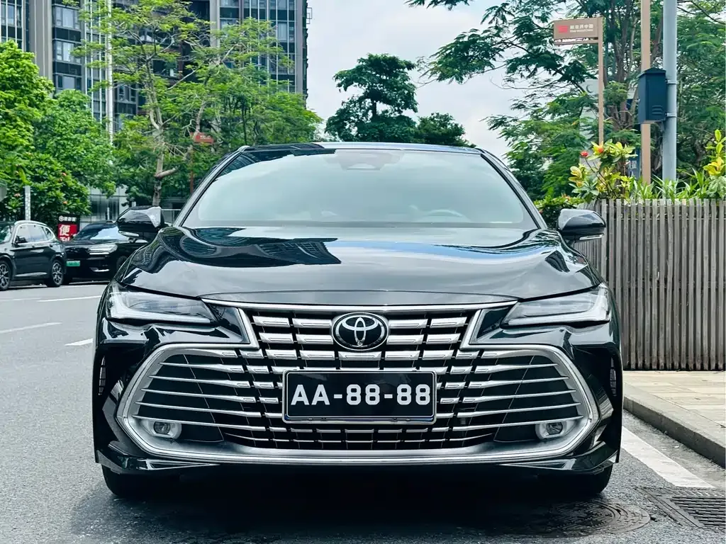 Toyota Avalon — фото 6