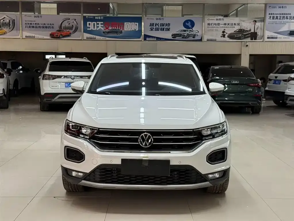 Volkswagen T-Roc — фото 2