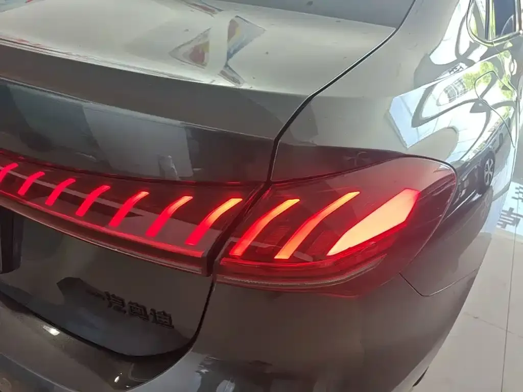 Audi A5L 2026 из CN, фото 4