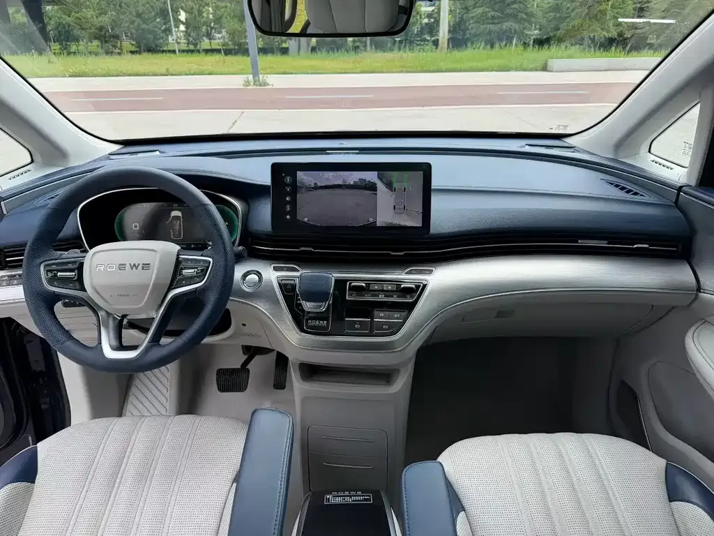 Roewe iMAX8 2023 из CN, фото 6