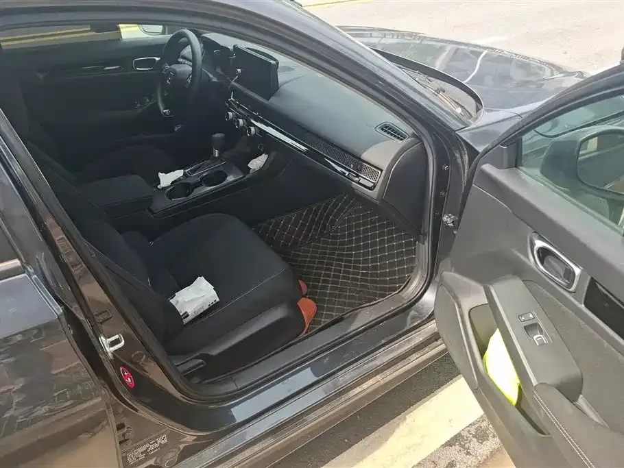 Honda Civic — фото 9