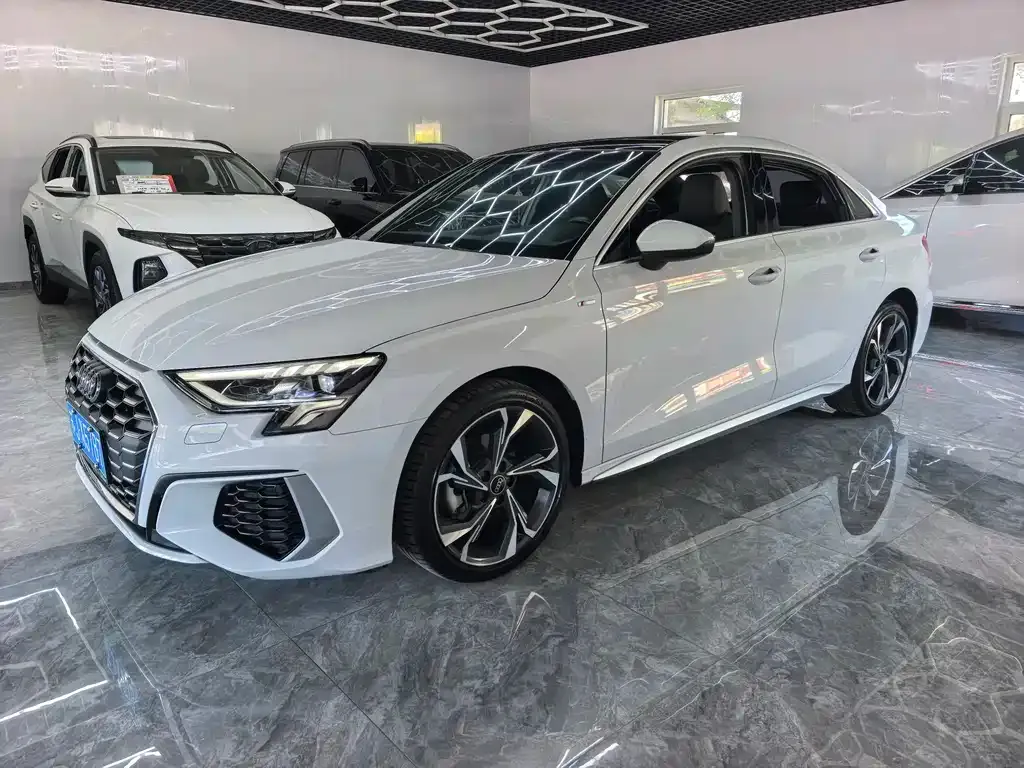 Audi A3 — фото 3