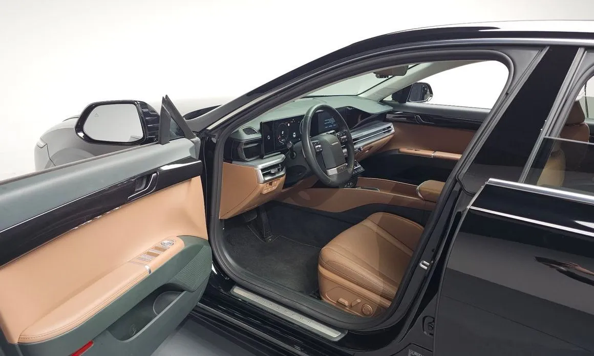 Hyundai Grandeur 2023 из KR, фото 2