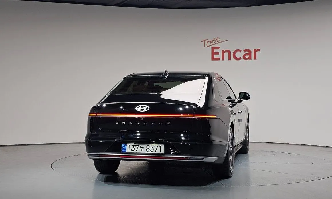 Hyundai Grandeur 2023 из KR, фото 4
