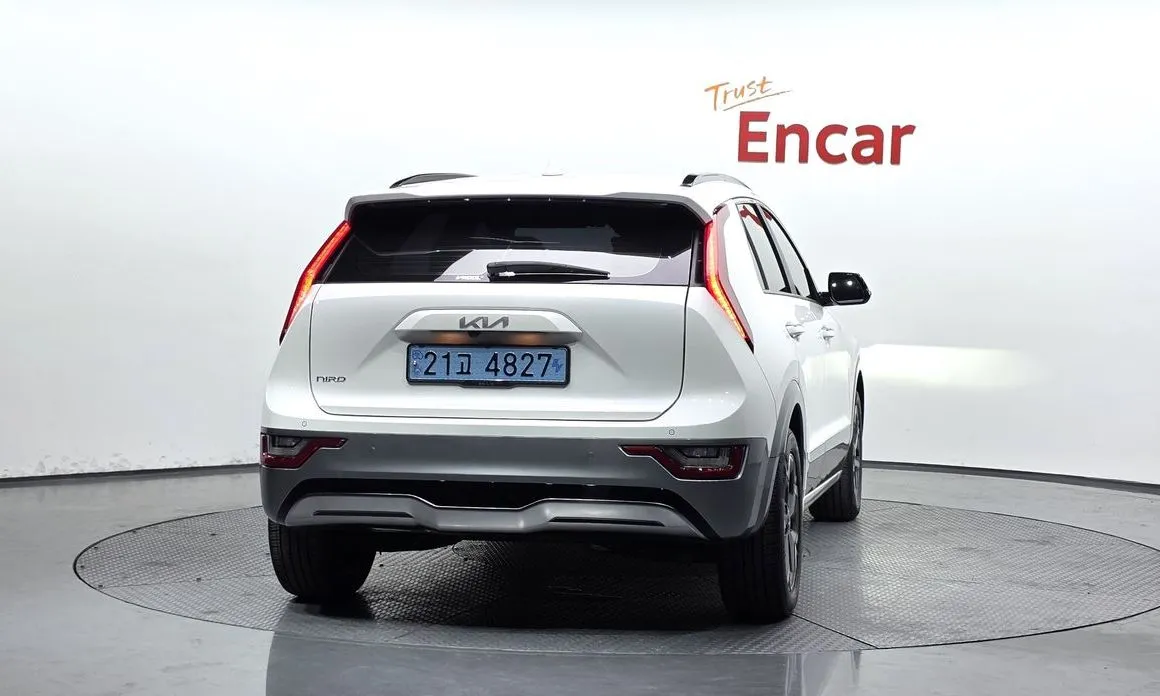 Kia Niro 2023 из KR, фото 3