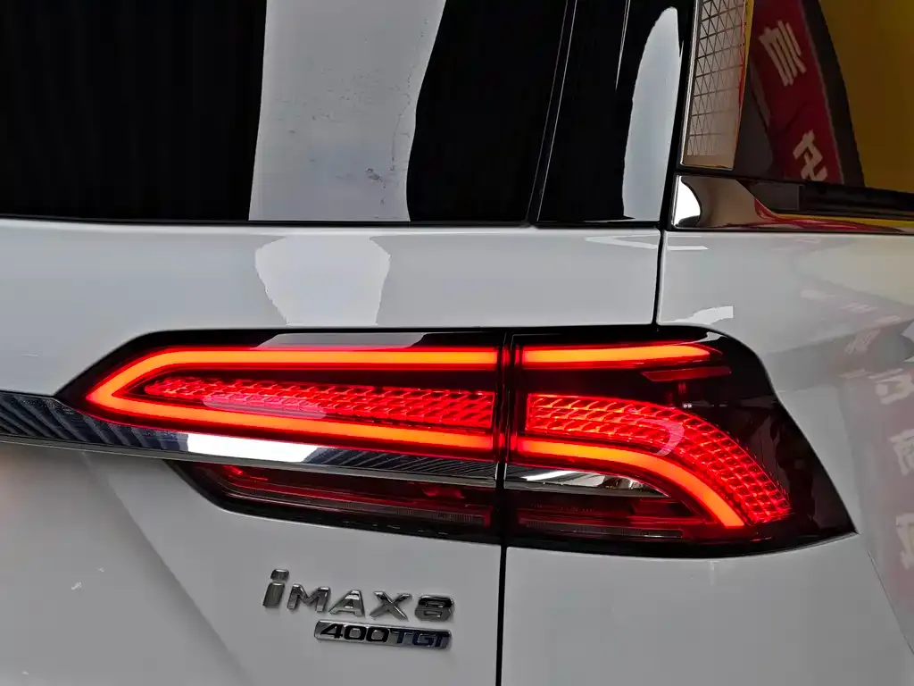 Roewe iMAX8 — фото 3