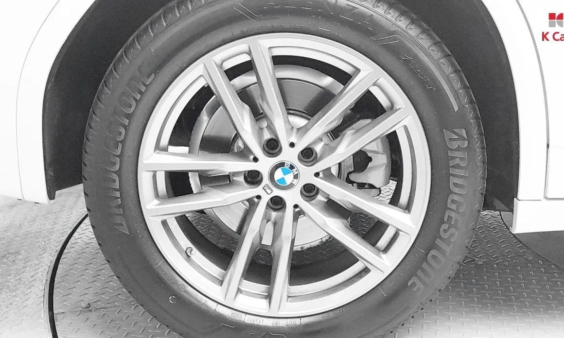 BMW X3 — фото 10