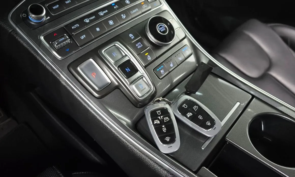Hyundai Santafe 2021 из KR, фото 9