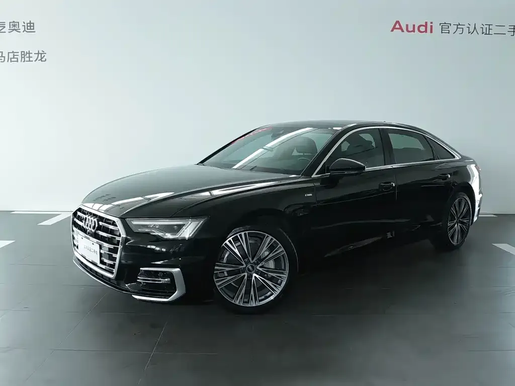 Audi A6L — фото 1