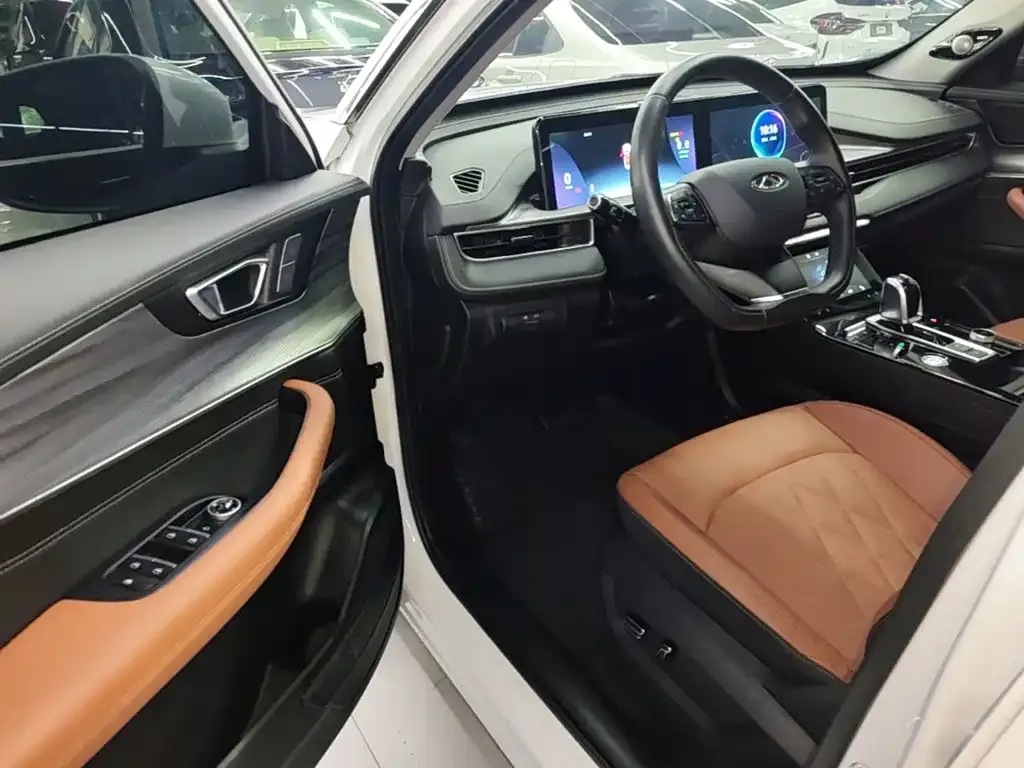 Chery Tiggo 8 PLUS — фото 6