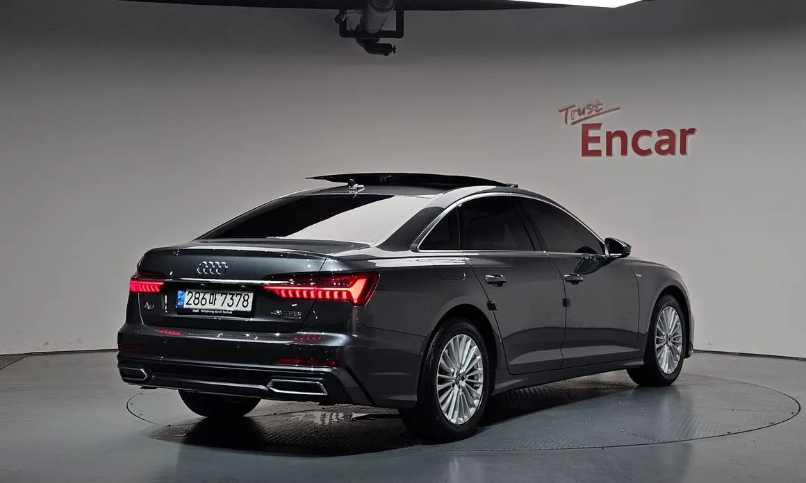 Audi A6 2021 из KR, фото 2