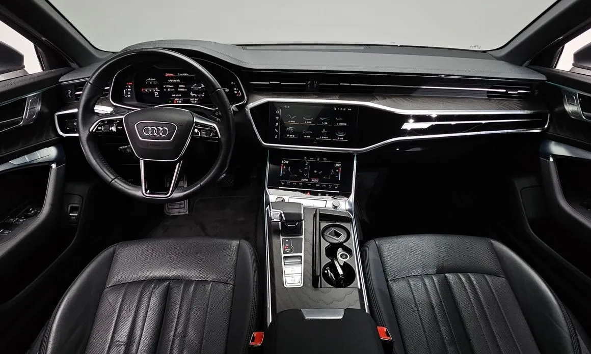 Audi A6 2021 из KR, фото 10