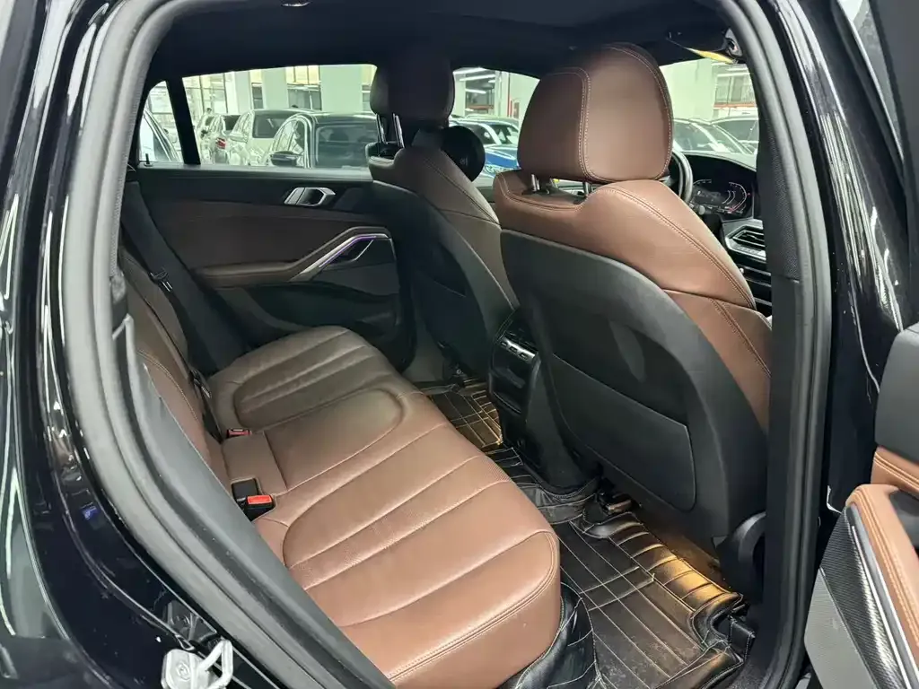 BMW X6 2021 из CN, фото 6
