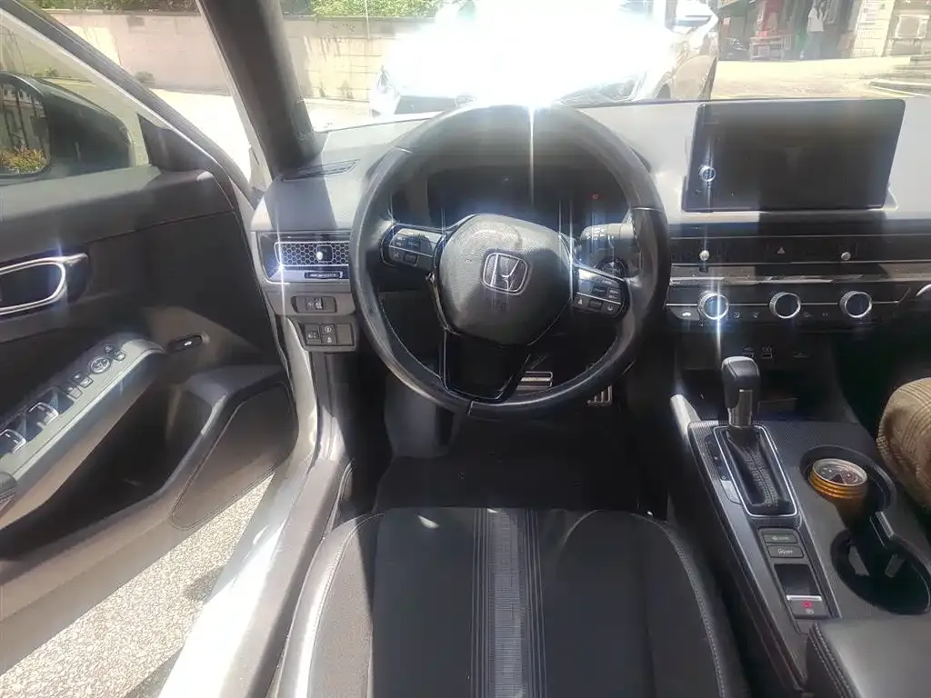 Honda Civic — фото 7