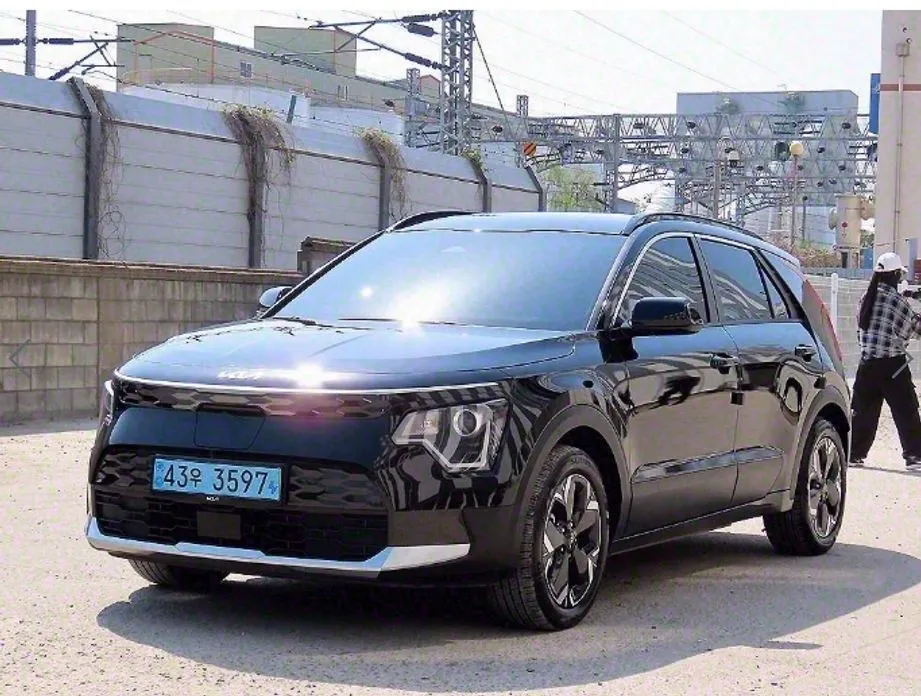 Kia Niro 2023 из KR, фото 1