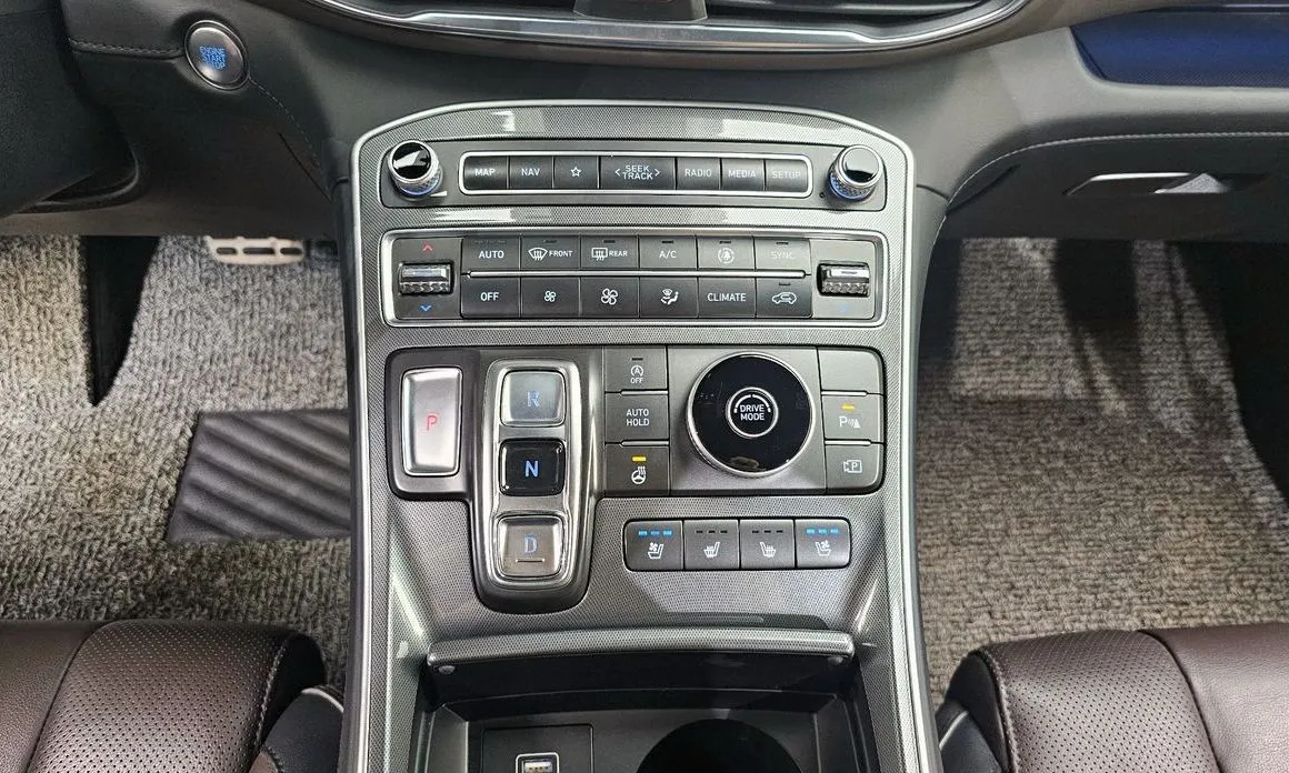 Hyundai Santafe — фото 8