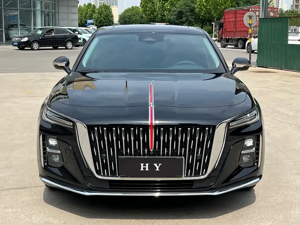 Hongqi H5 — фото 3