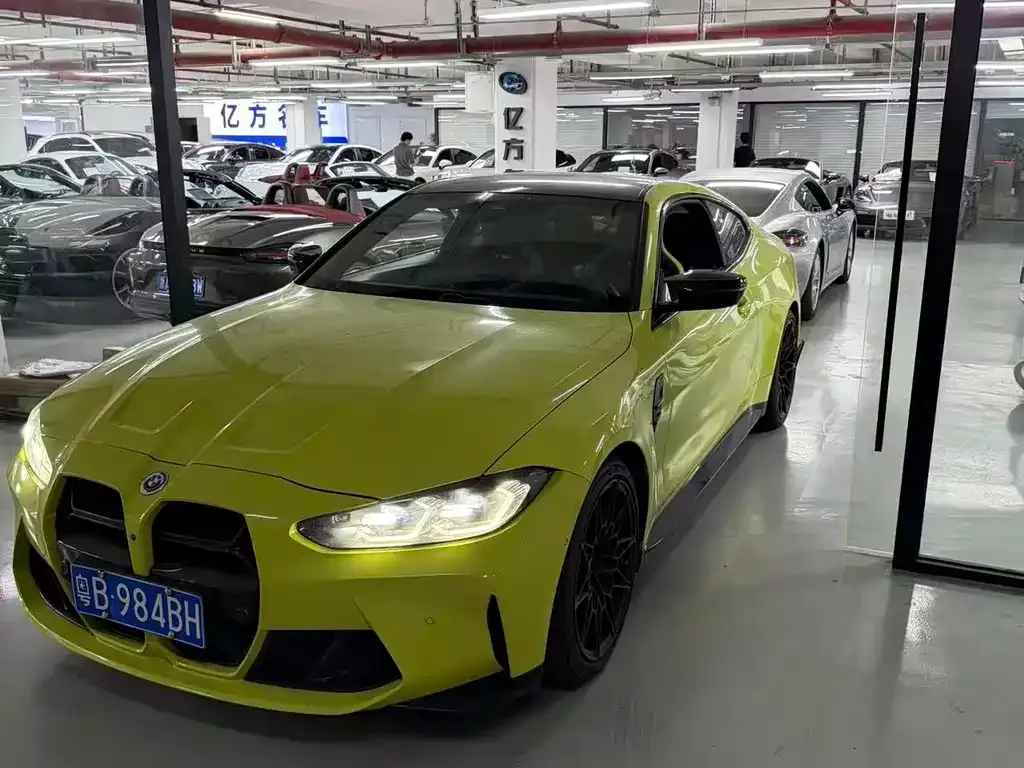 BMW M4