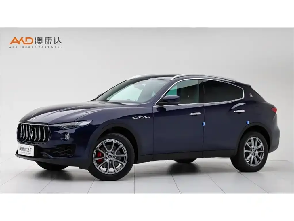 Maserati Levante — фото 1