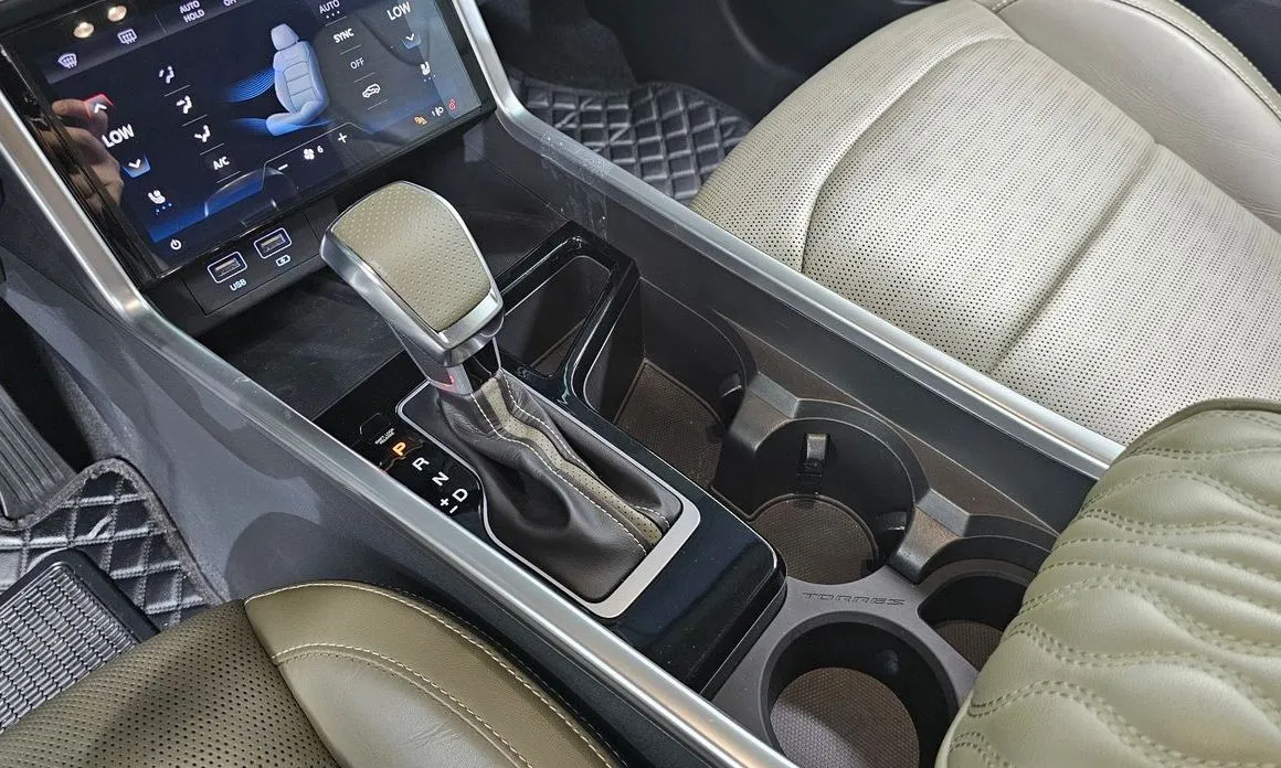 KG Mobility (Ssangyong) Torres — фото 10
